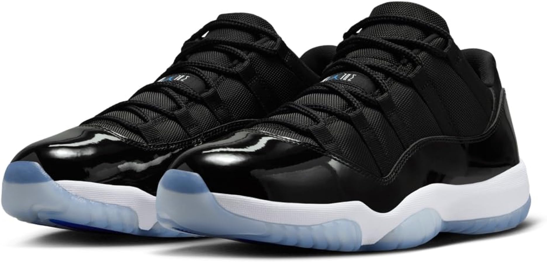 Air Jordan 11 Low